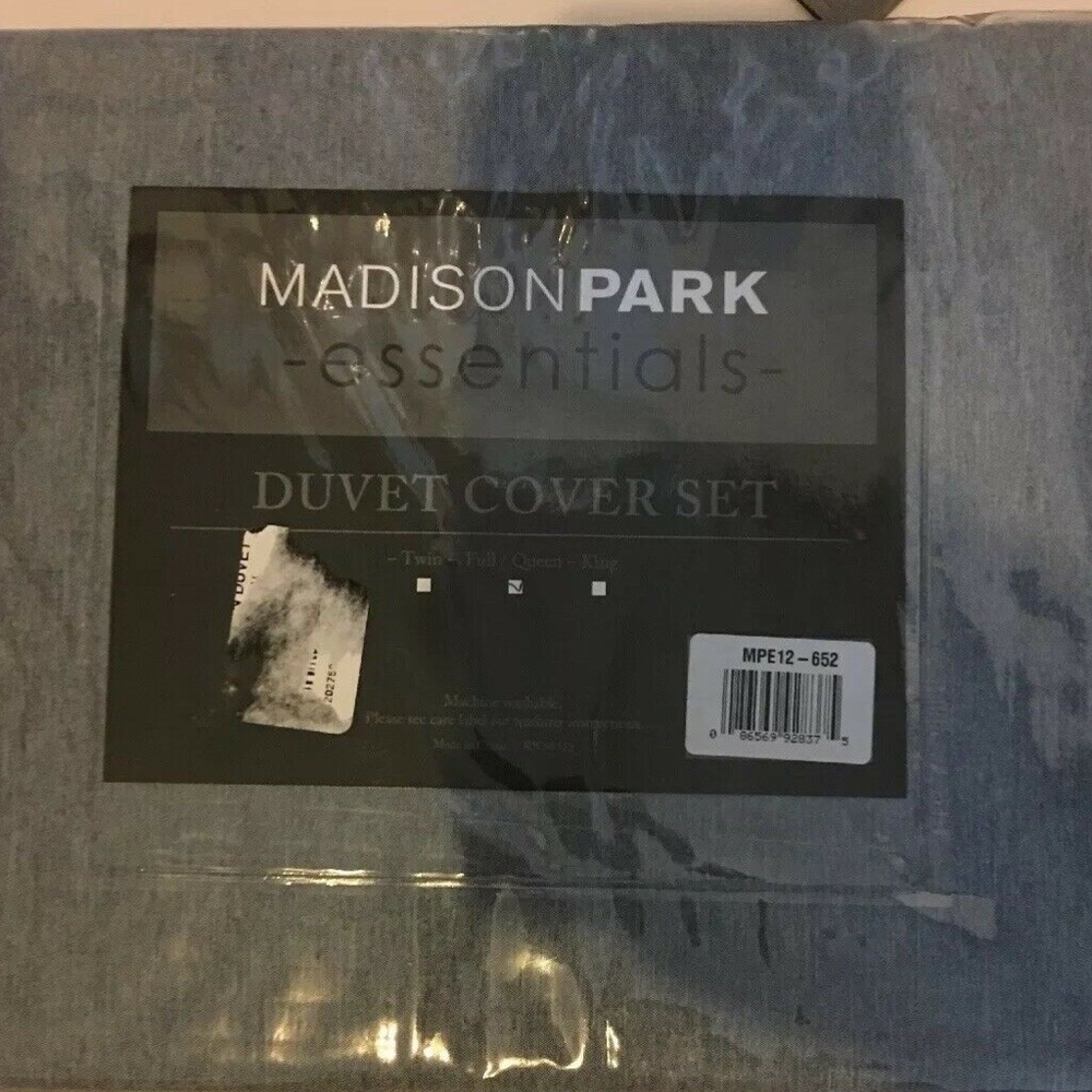 Madison Park Duvet Cover Blue Size Full/Queen NWT - Picture 2 of 4